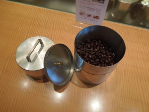 コーヒー缶１